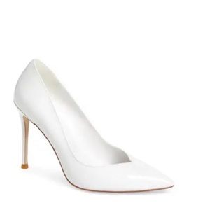 Jeffrey Campbell Lure pump in white patent